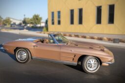 										1964 Chevrolet Corvette Convertible 4-Speed full									