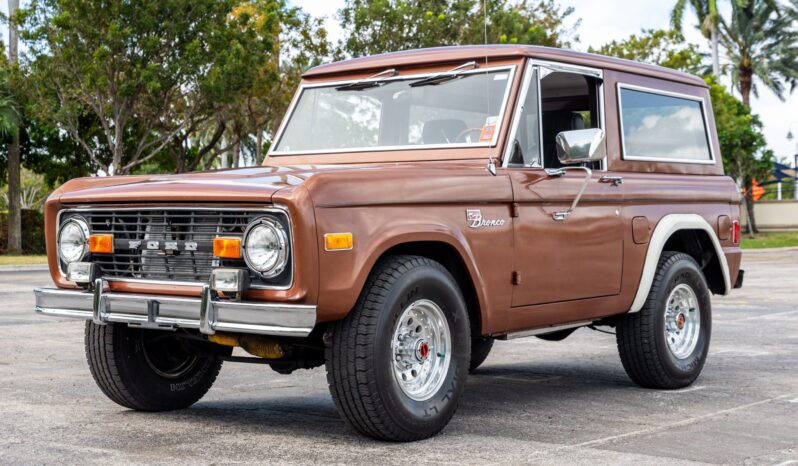 								1977 Ford Bronco Sport 302 full									