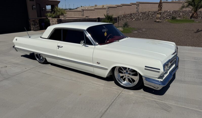 								1963 Chevrolet Impala SS Sport Coupe full									