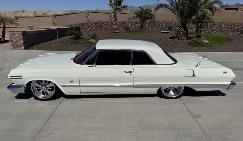								1963 Chevrolet Impala SS Sport Coupe full									