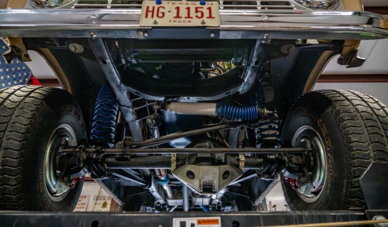 								1974 Ford Bronco 302 full									