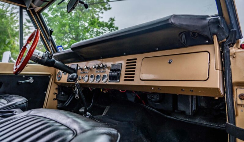 								1974 Ford Bronco 302 full									