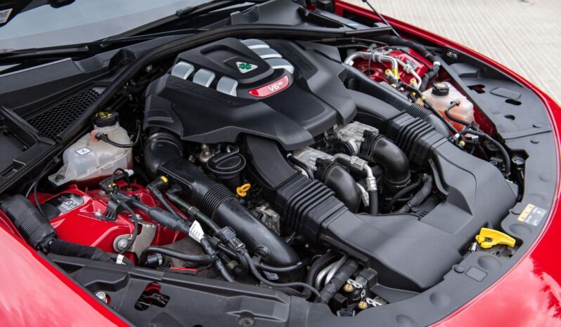 								2024 Alfa Romeo Giulia Quadrifoglio full									