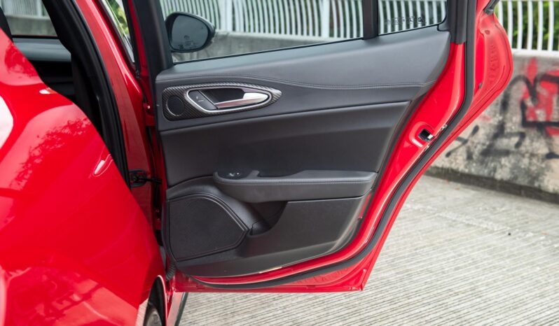 								2024 Alfa Romeo Giulia Quadrifoglio full									