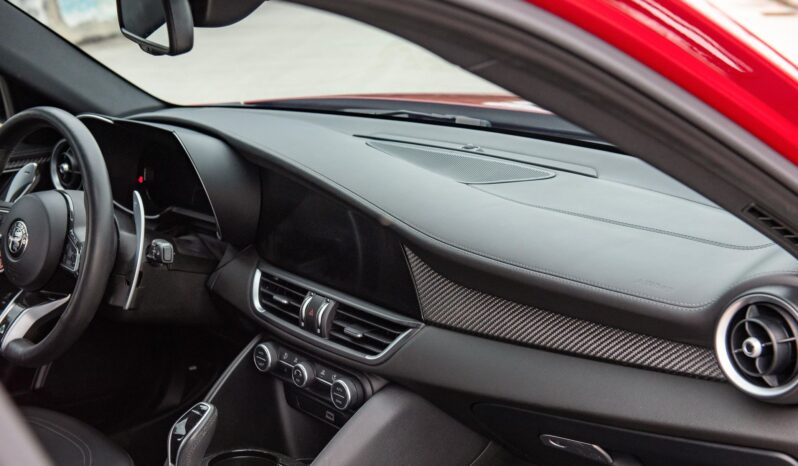 								2024 Alfa Romeo Giulia Quadrifoglio full									