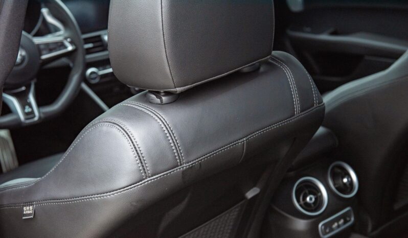 								2024 Alfa Romeo Giulia Quadrifoglio full									