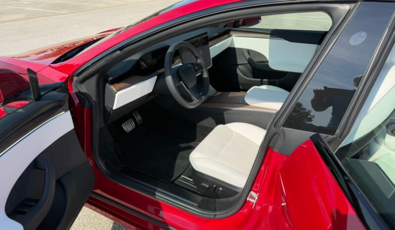 								2022 Tesla Model S Long Range AWD full									