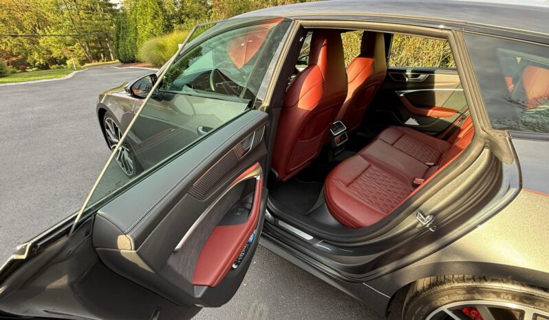 								2022 Audi S7 444-hp Turbo V6 full									