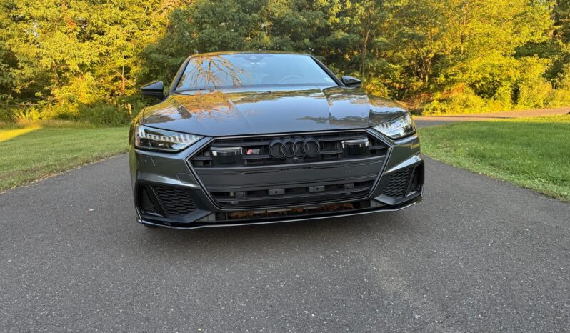 								2022 Audi S7 444-hp Turbo V6 full									