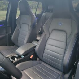 										2024 Volkswagen Golf R 315-hp full									