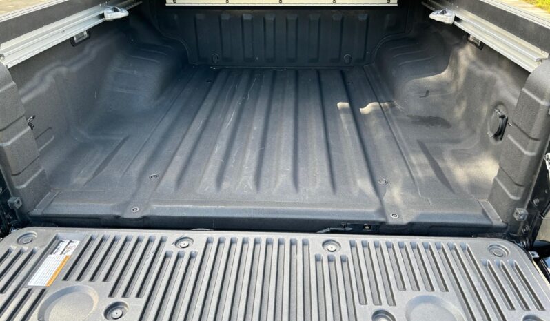 								2023 Nissan Frontier PRO-4X Crew Cab 4×4 310-hp full									