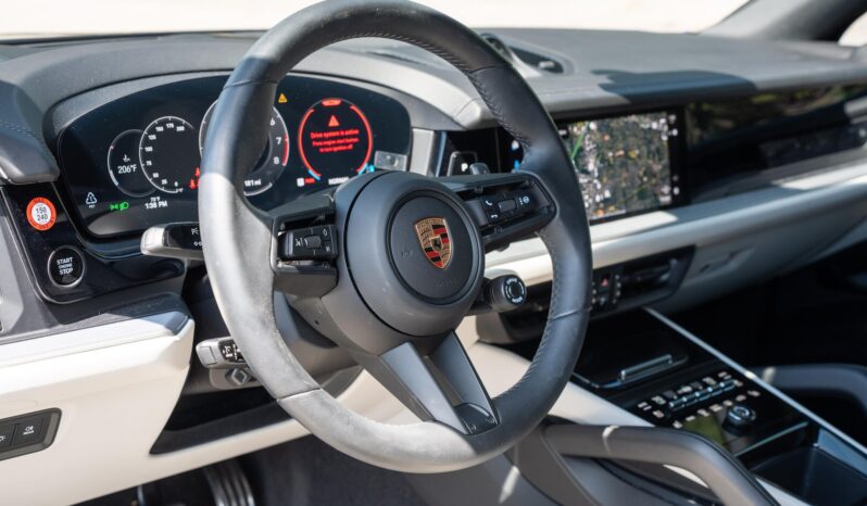 								2024 Porsche Cayenne S 468-hp AWD full									