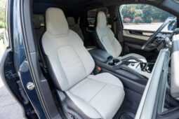 										2024 Porsche Cayenne S 468-hp AWD full									