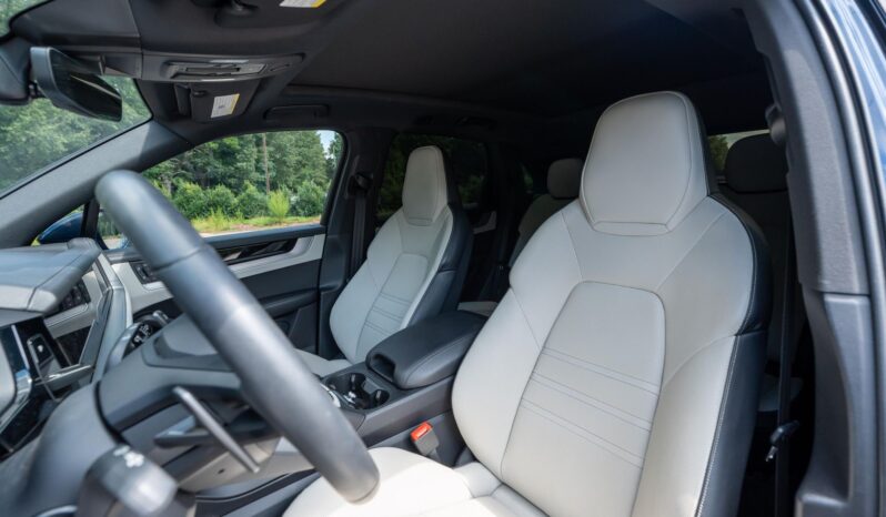 								2024 Porsche Cayenne S 468-hp AWD full									