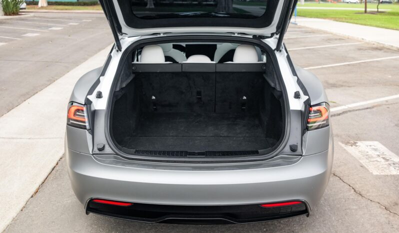 								2023 Tesla Model S Plaid AWD full									