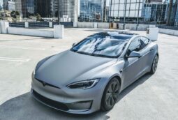 										2023 Tesla Model S Plaid AWD full									