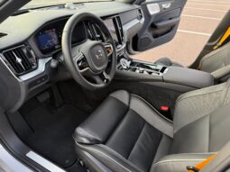 										2025 Volvo V60 T8 Polestar Engineered 455-hp full									