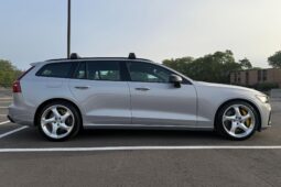 										2025 Volvo V60 T8 Polestar Engineered 455-hp full									