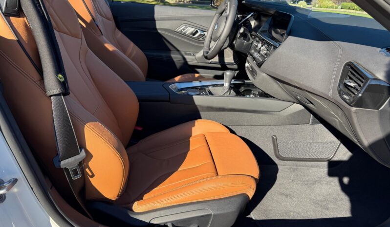 								2026 BMW Z4 M40i full									