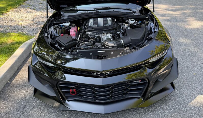 								2023 Chevrolet Camaro ZL1 Coupe Manual full									