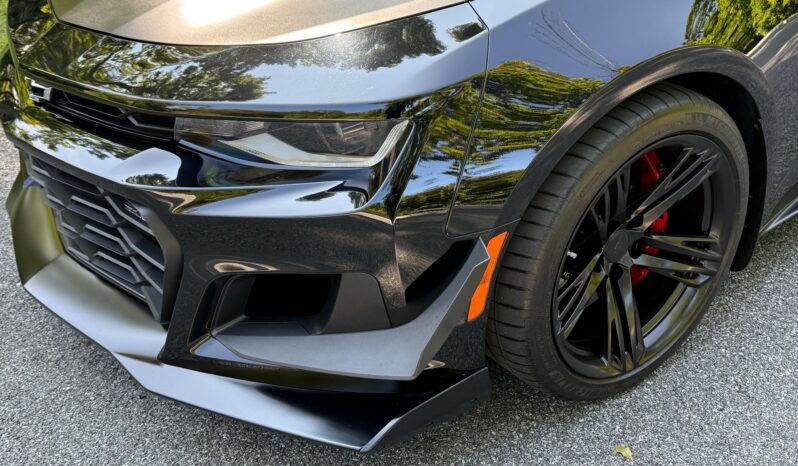 								2023 Chevrolet Camaro ZL1 Coupe Manual full									