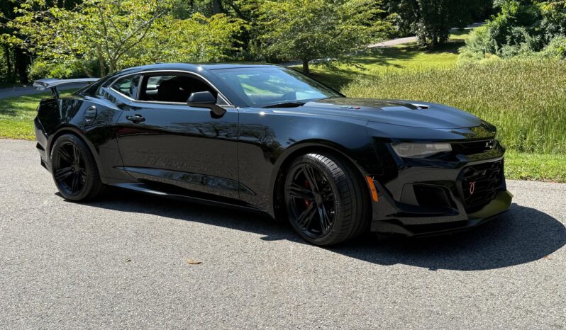 								2023 Chevrolet Camaro ZL1 Coupe Manual full									