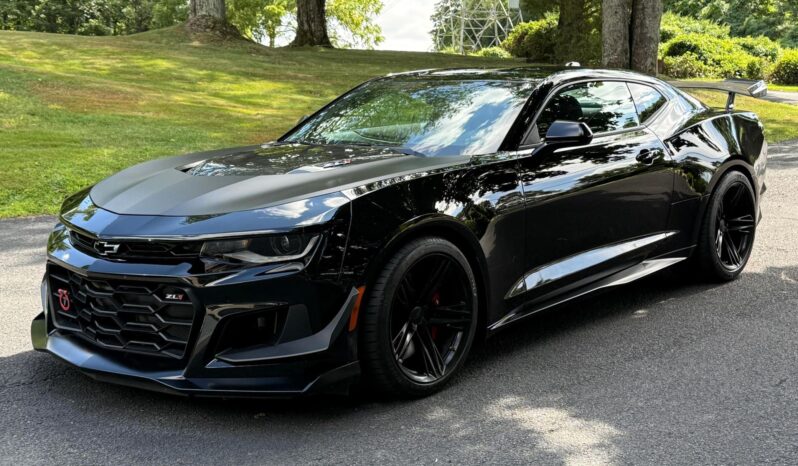 								2023 Chevrolet Camaro ZL1 Coupe Manual full									
