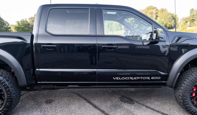 								2022 Ford F-150 Hennessey VelociRaptor 600 full									