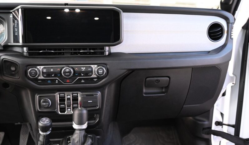 								2024 Jeep Wrangler Sport S 4xe full									