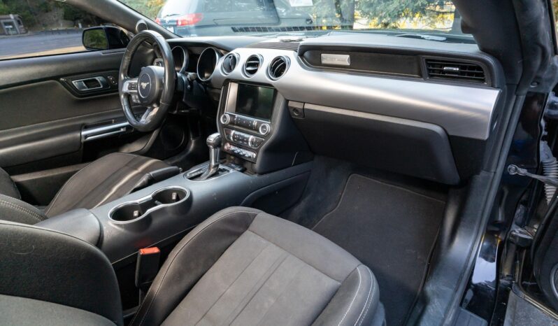 								2022 Ford Mustang GT Coupe full									