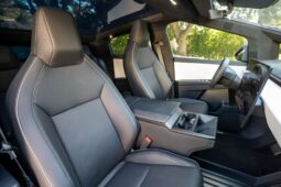 										2024 Tesla Cybertruck Cyberbeast AWD full									