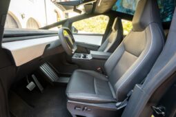 										2024 Tesla Cybertruck Cyberbeast AWD full									