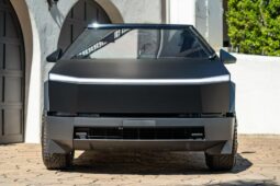 										2024 Tesla Cybertruck Cyberbeast AWD full									