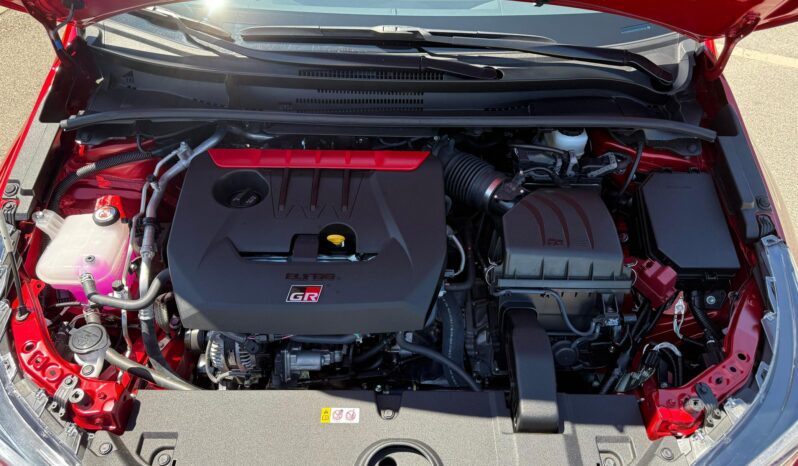 								2025 Toyota GR Corolla Core full									