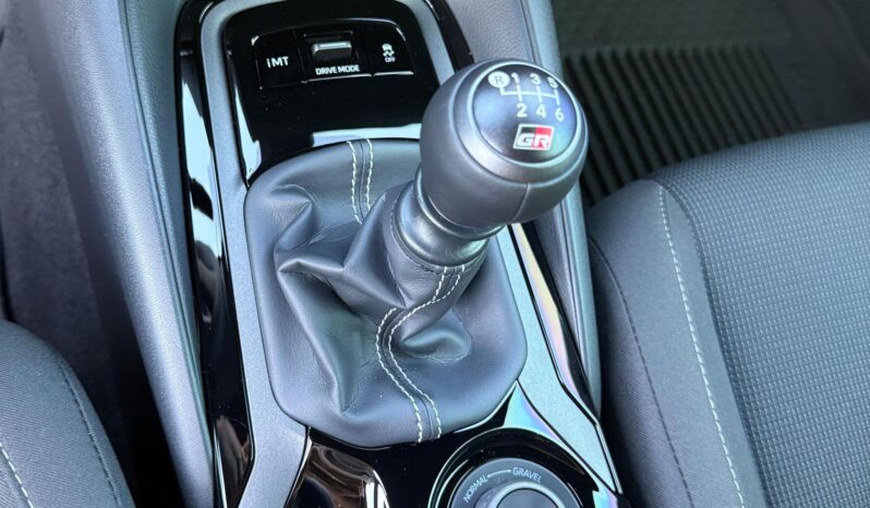 								2025 Toyota GR Corolla Core full									