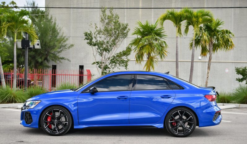 								2023 Audi RS3 401Hp full									