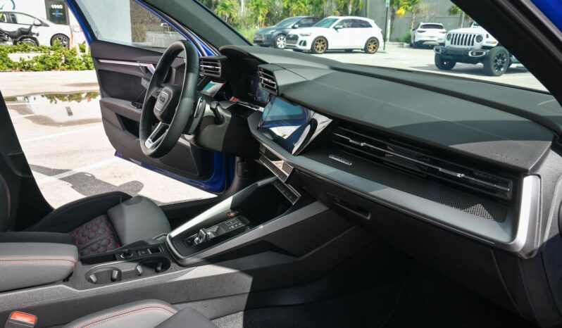 								2023 Audi RS3 401Hp full									