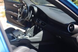 										2022 Alfa Romeo Giulia Quadrifoglio full									