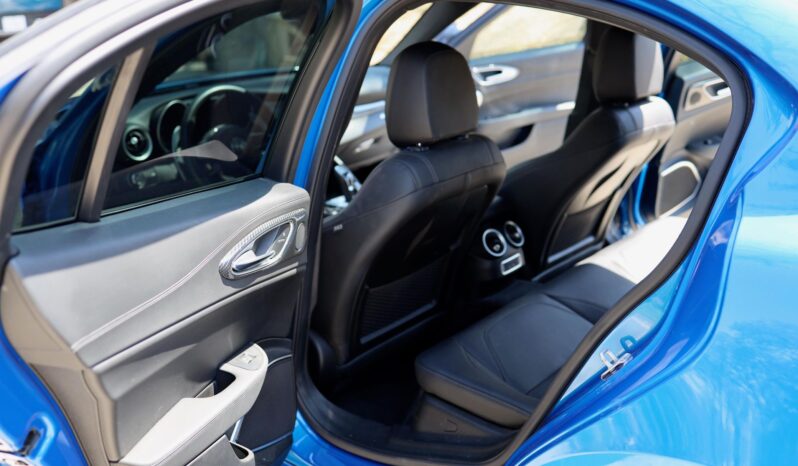 								2022 Alfa Romeo Giulia Quadrifoglio full									