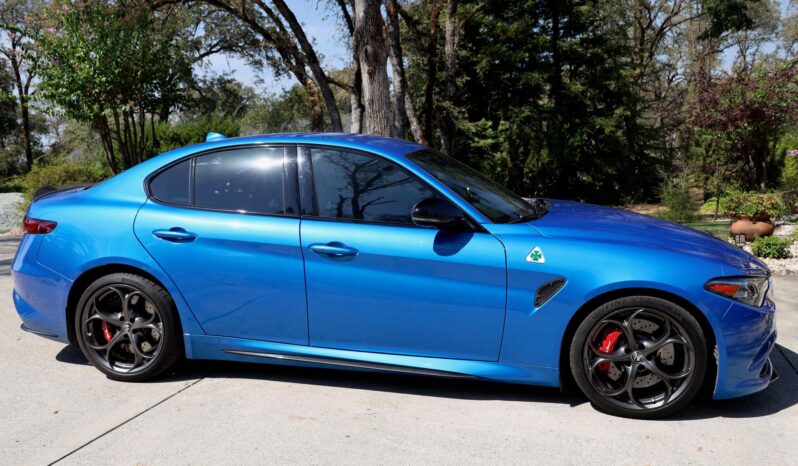 								2022 Alfa Romeo Giulia Quadrifoglio full									