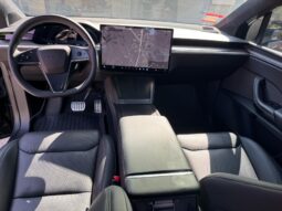 										2024 Tesla Model X AWD full									