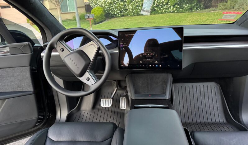 								2024 Tesla Model X AWD full									