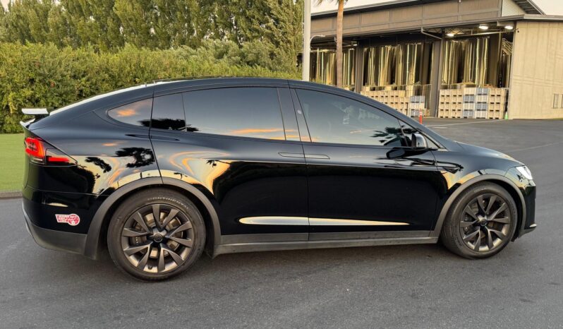 								2024 Tesla Model X AWD full									