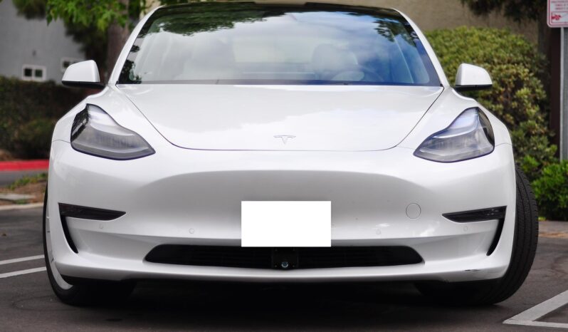 								2022 Tesla Model 3 Long Range AWD full									