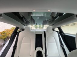 										2022 Tesla Model 3 Long Range AWD full									