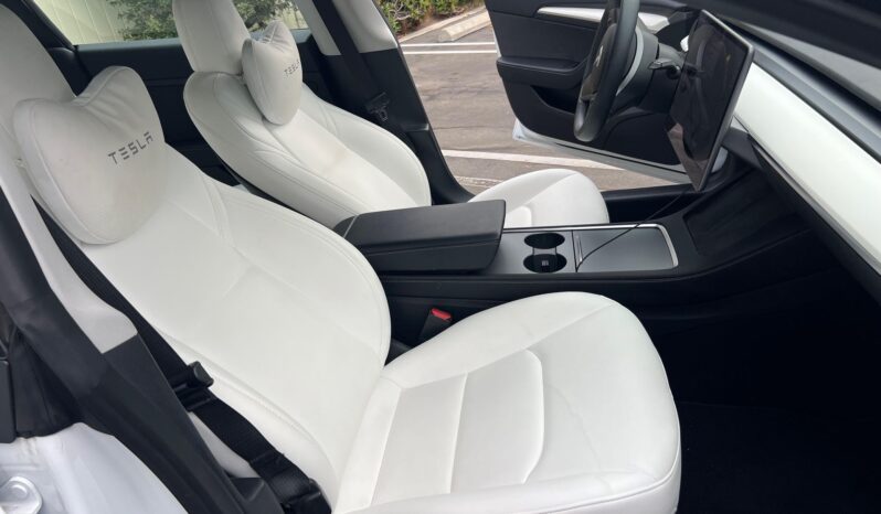 								2022 Tesla Model 3 Long Range AWD full									