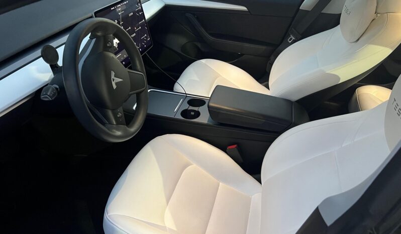 								2022 Tesla Model 3 Long Range AWD full									