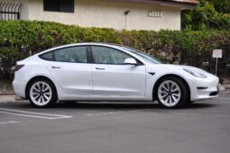 										2022 Tesla Model 3 Long Range AWD full									