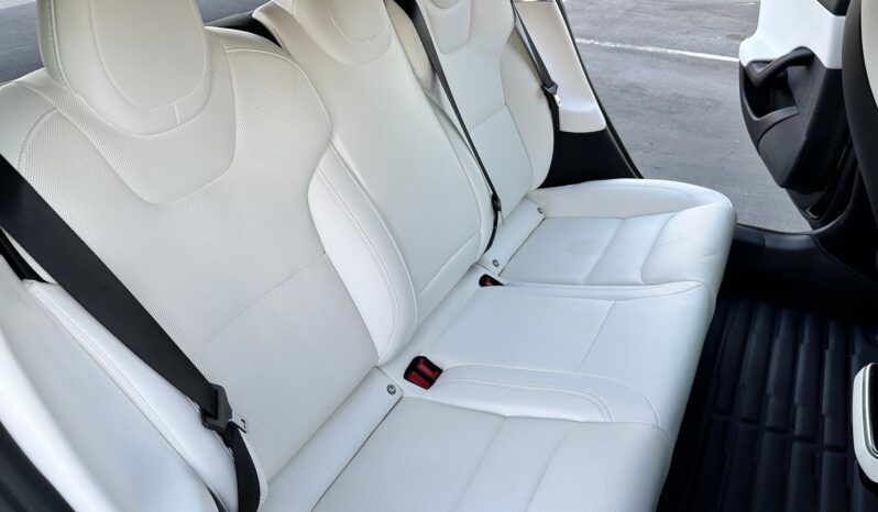 								2022 Tesla Model S Long Range AWD full									