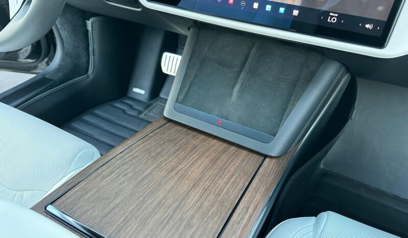 								2022 Tesla Model S Long Range AWD full									